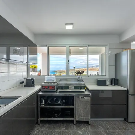 Smart Costa Adeje (Tenerife)